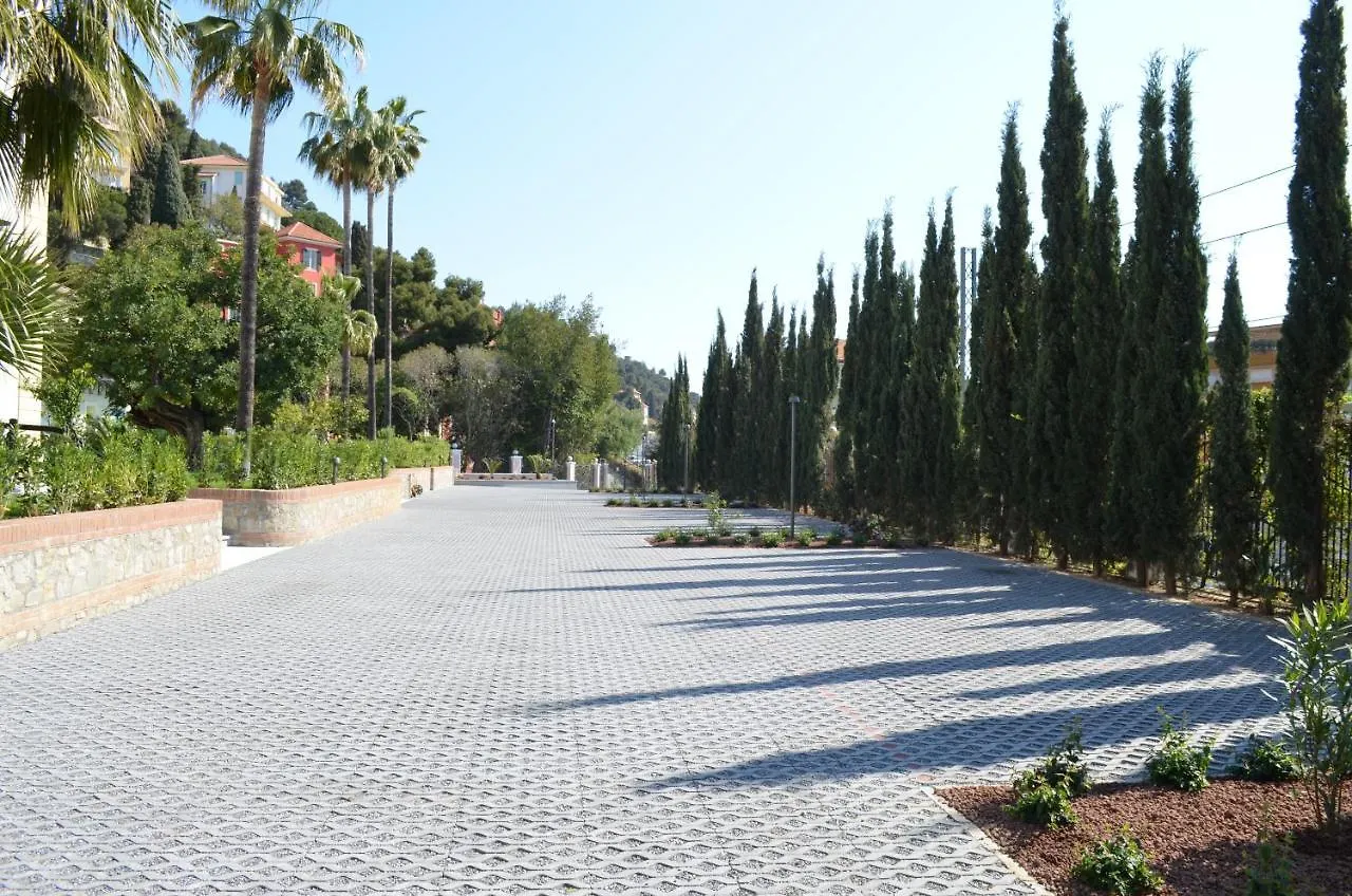 Alaxia Resort Alassio