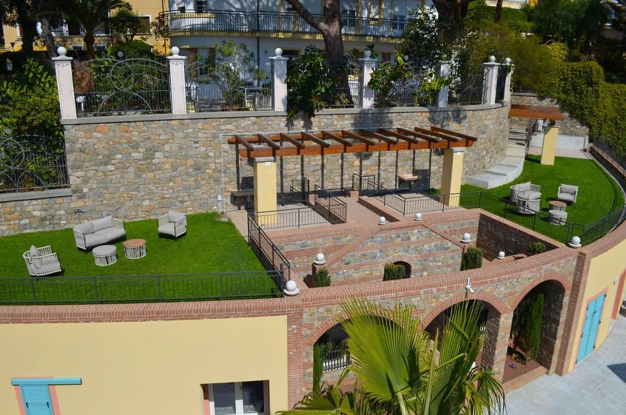 Apartment Alaxia Resort Alassio