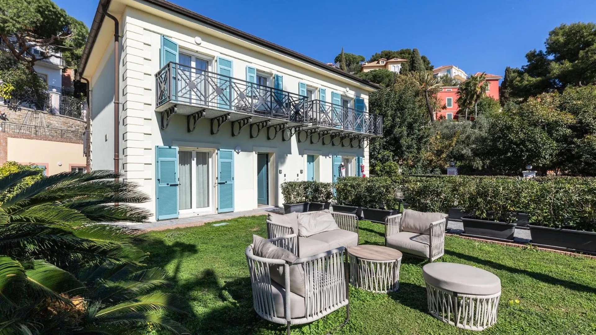 Apartment Alaxia Resort Alassio