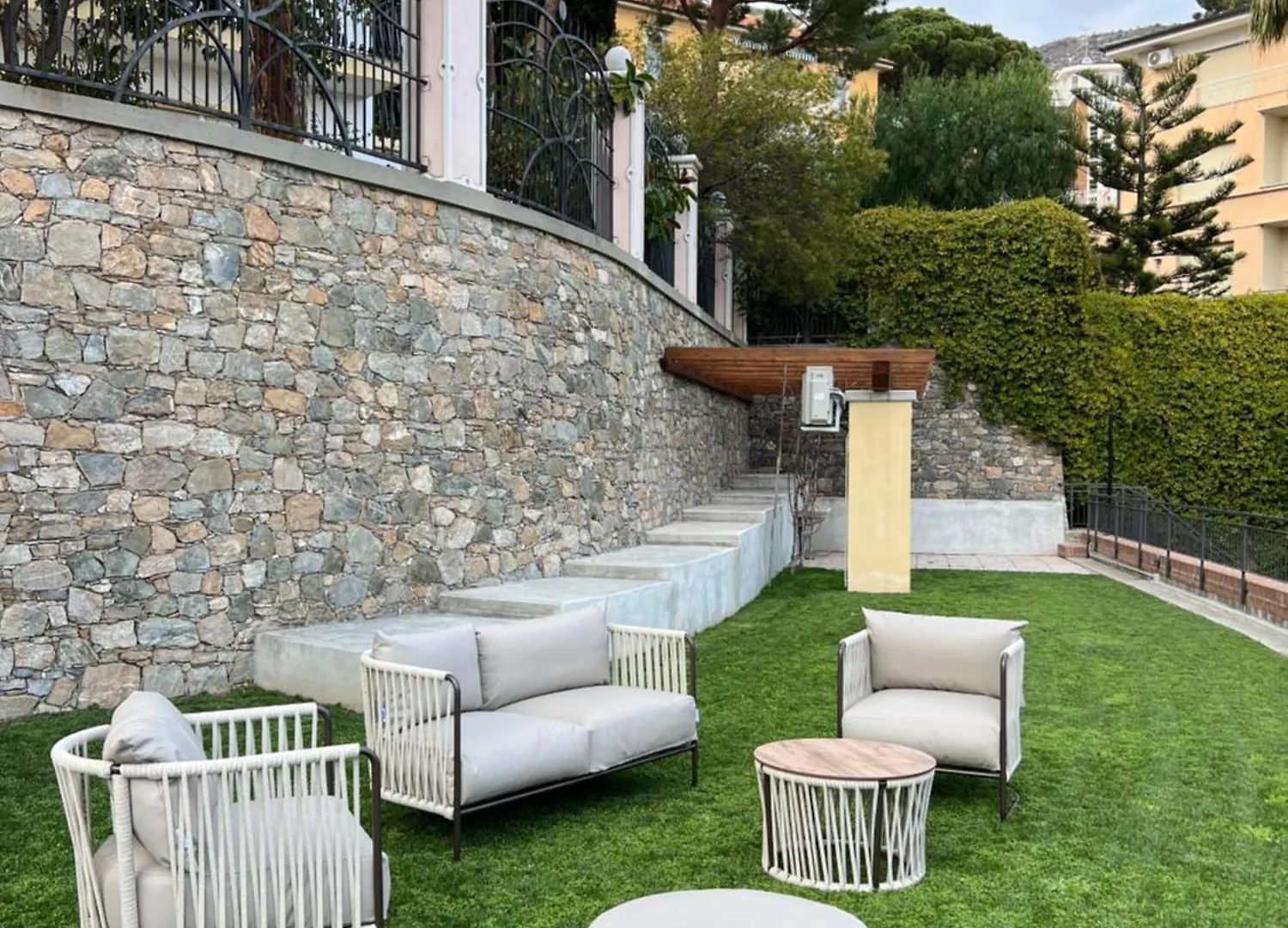 Alaxia Resort Alassio 0*,
