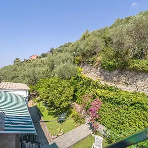  Ferienhaus Amazing In With House Sea View